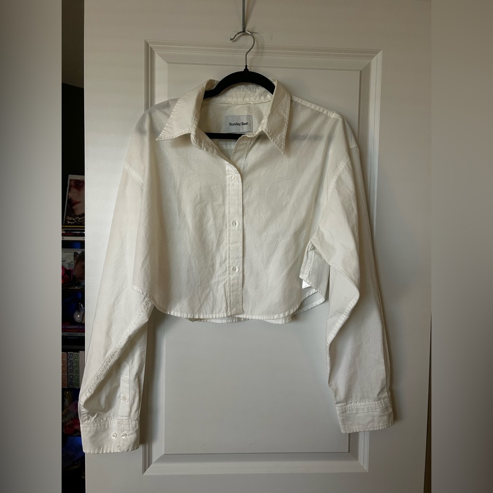 Sunday Best Aritzia Cropped Button Up